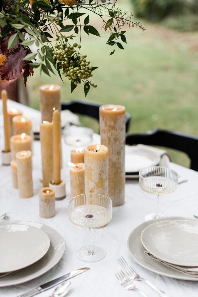 classic neutral tabletop design with linen and stoneware