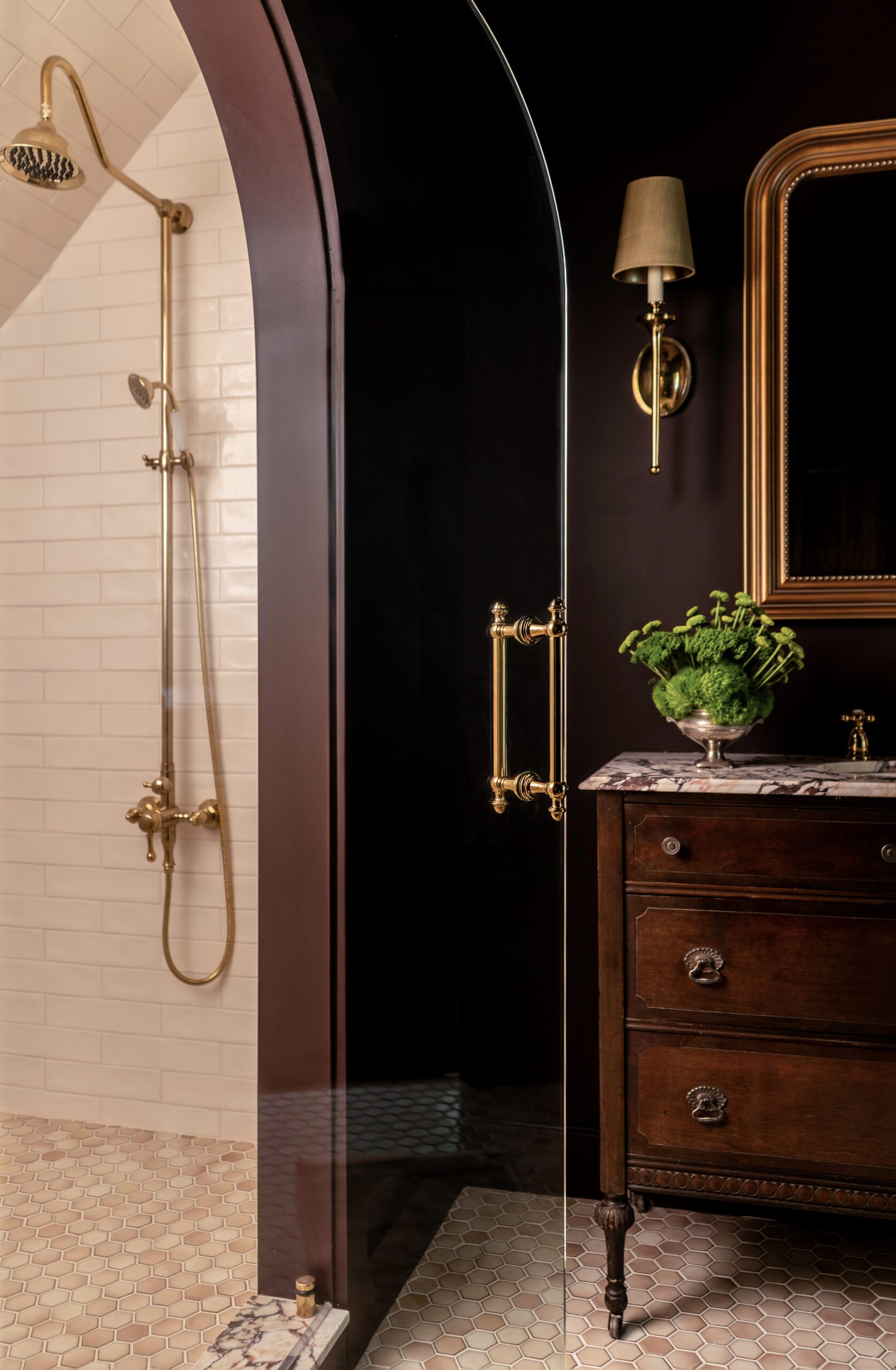 Walk-In Shower Arched Doorway