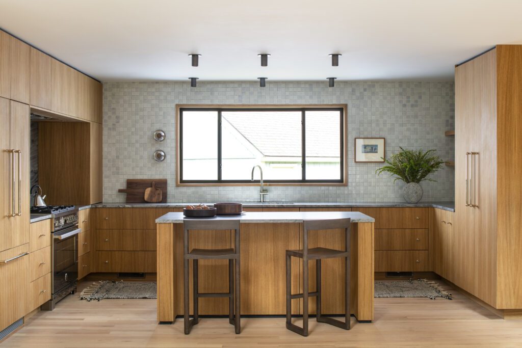 Grey Backsplash Kitchen