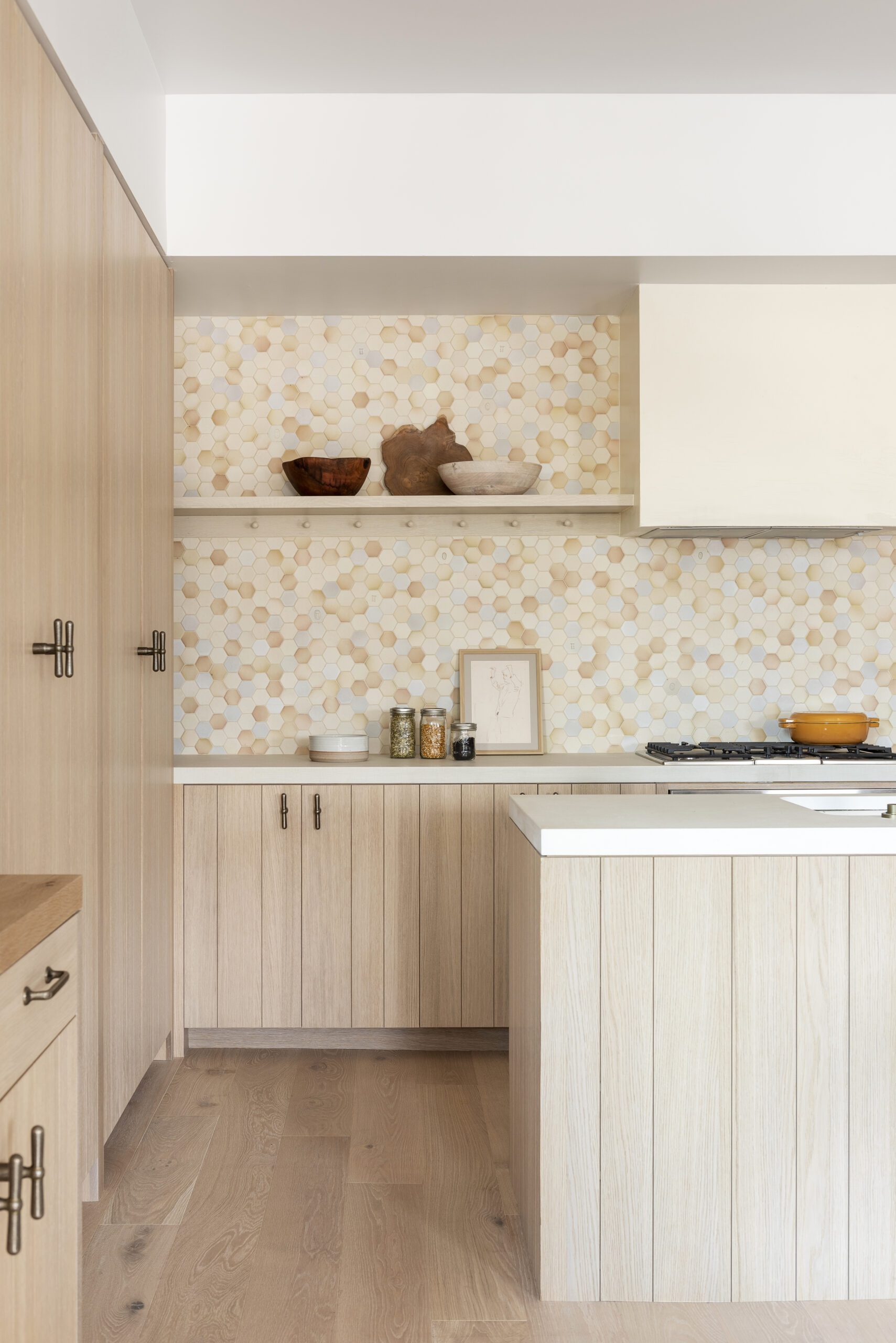 Kitchen Countertops and Built-In Shelves