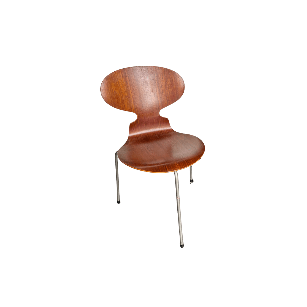 Wooden Wavy Chair