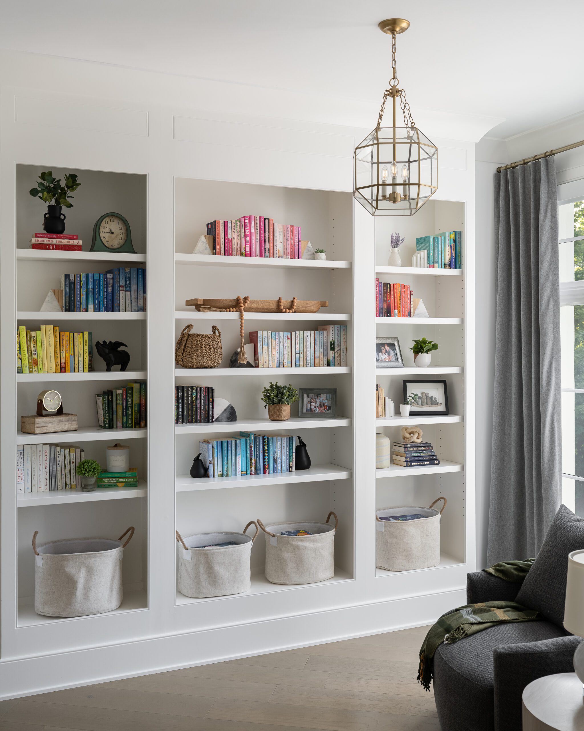 Built-In Bookshelves