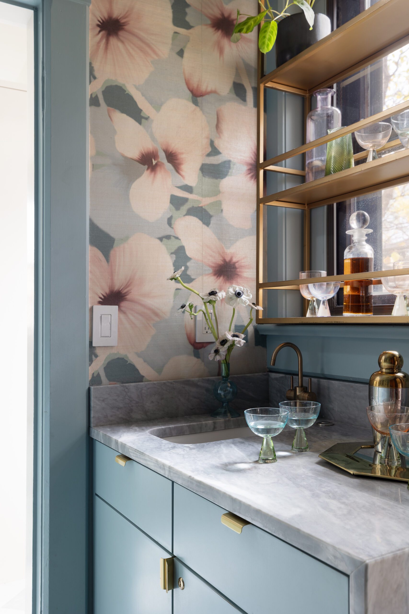 Wallpapered Bar Corner with Shelving