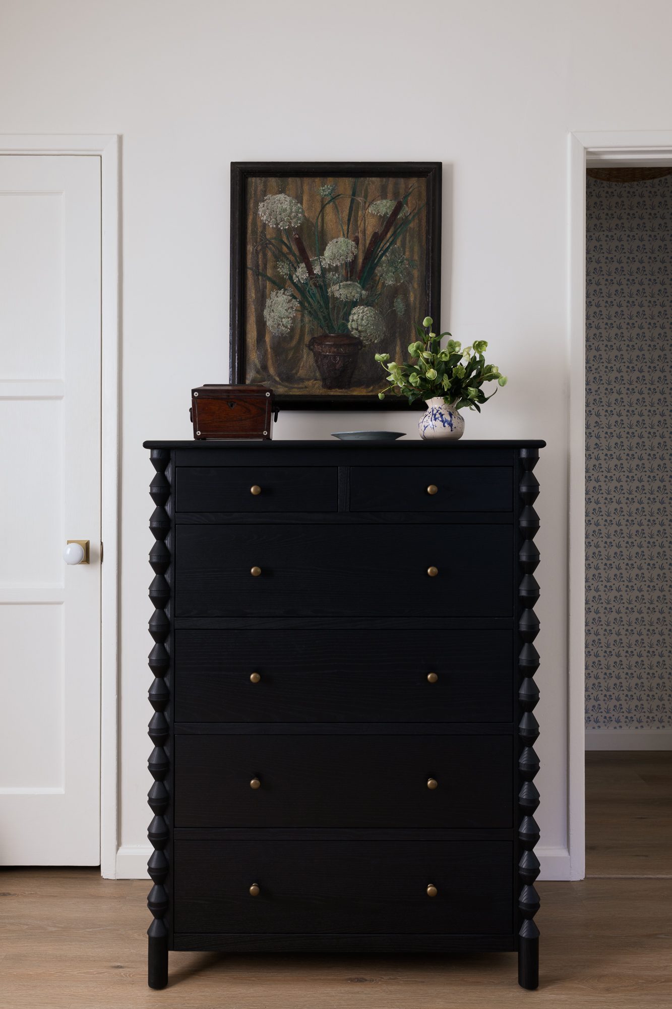 Wavy Bedroom Wardrobe