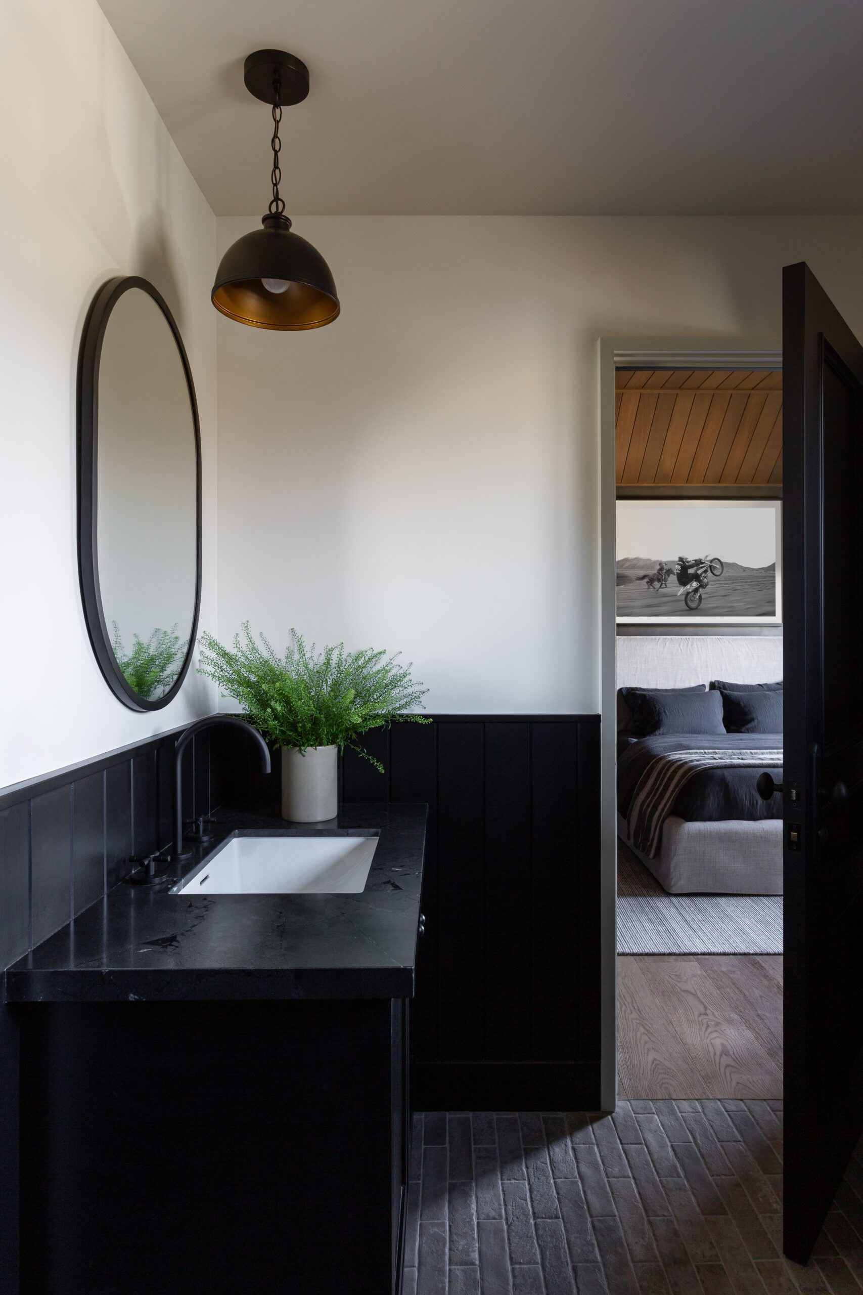 Moody bathroom inspiration