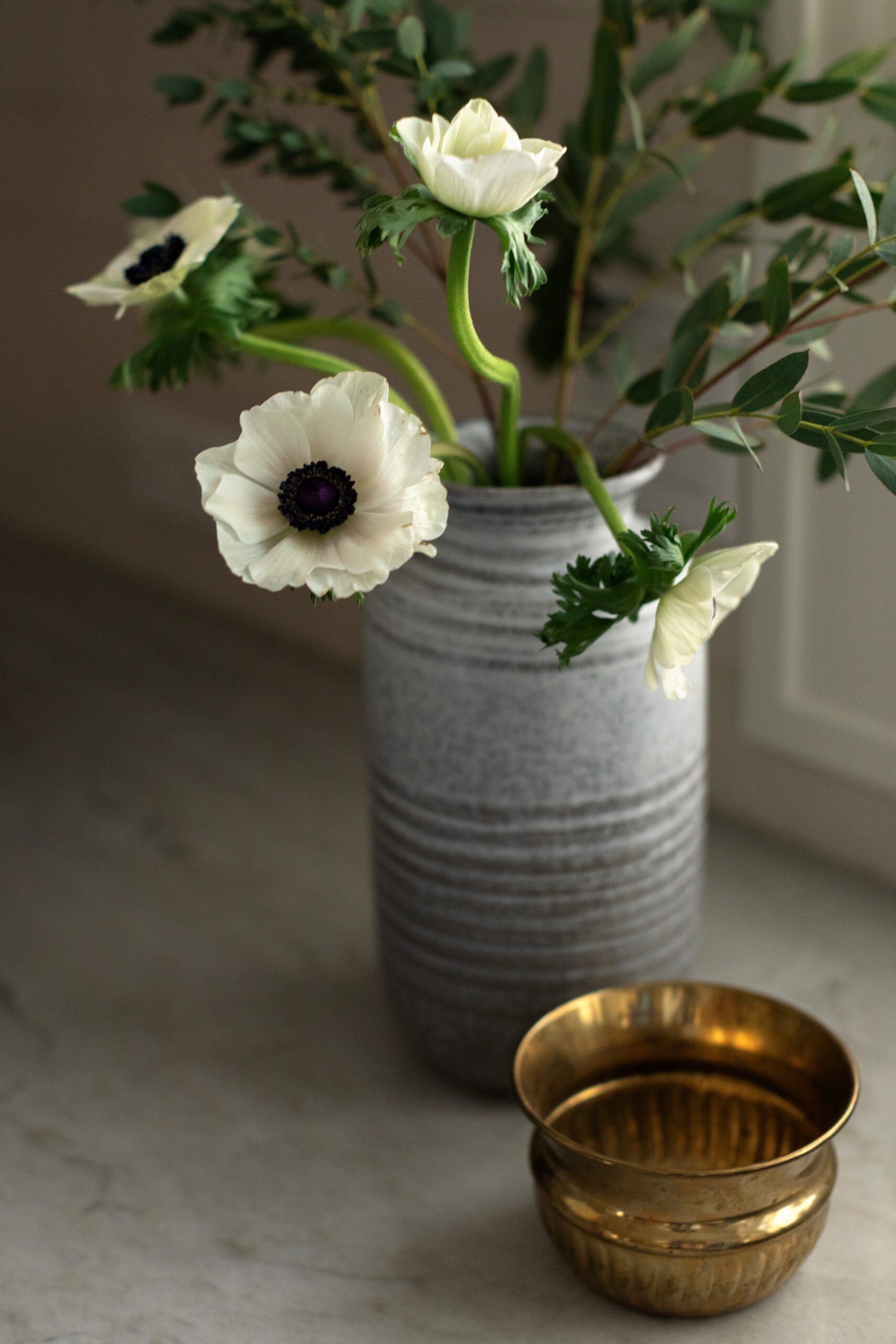 Detailed shot of the countertop decor