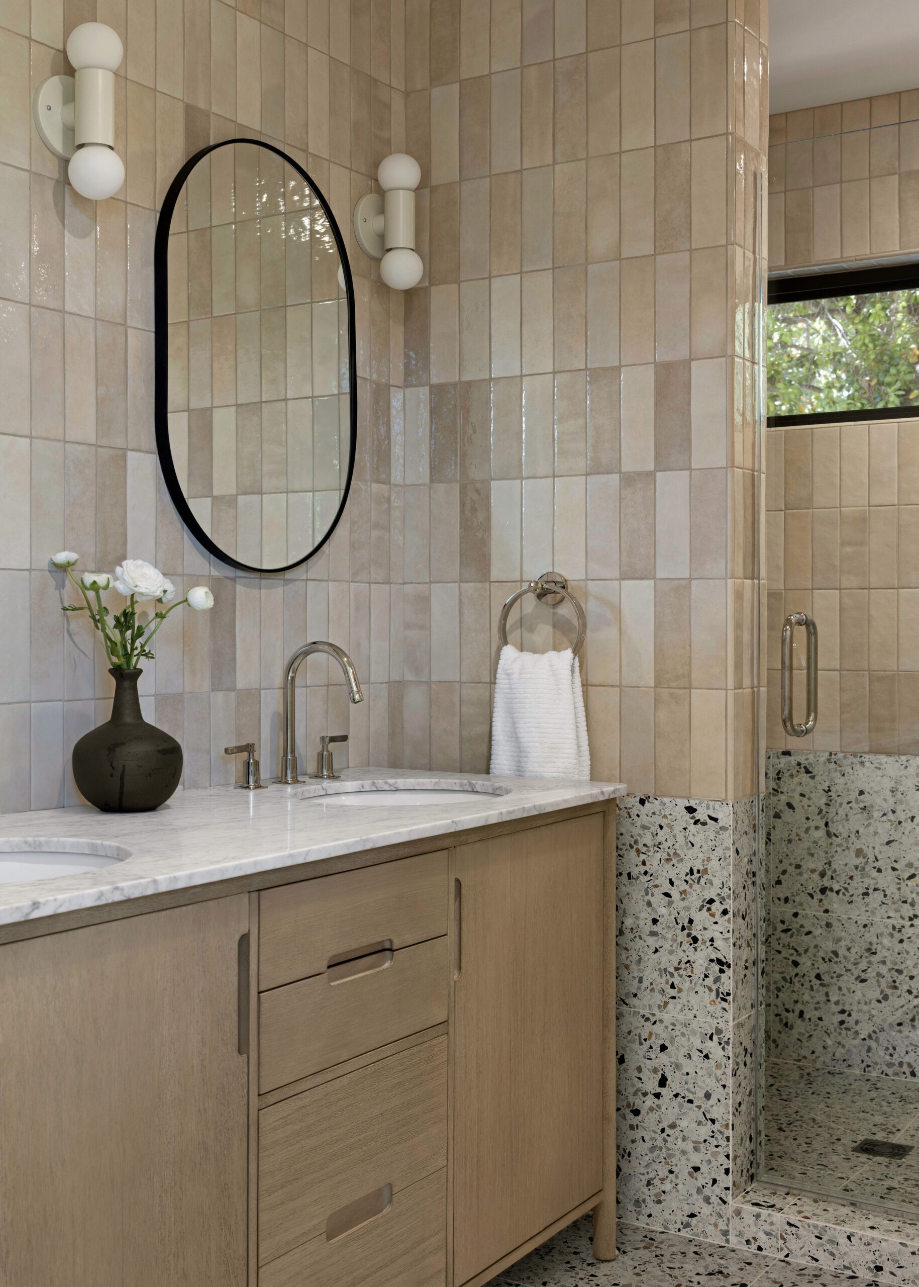 Variated Tiles in Beach-y Bathroom
