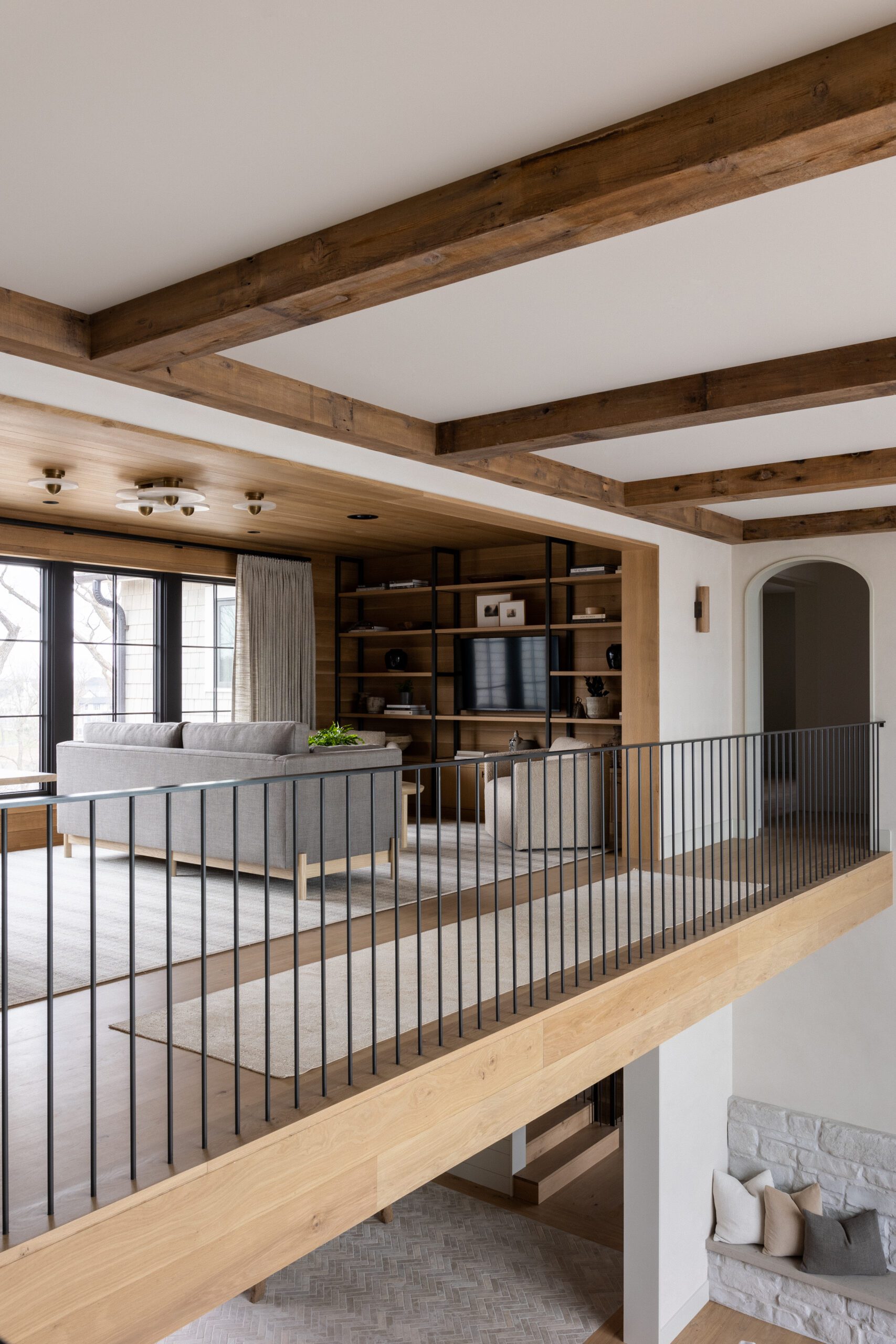 Open entryway windows