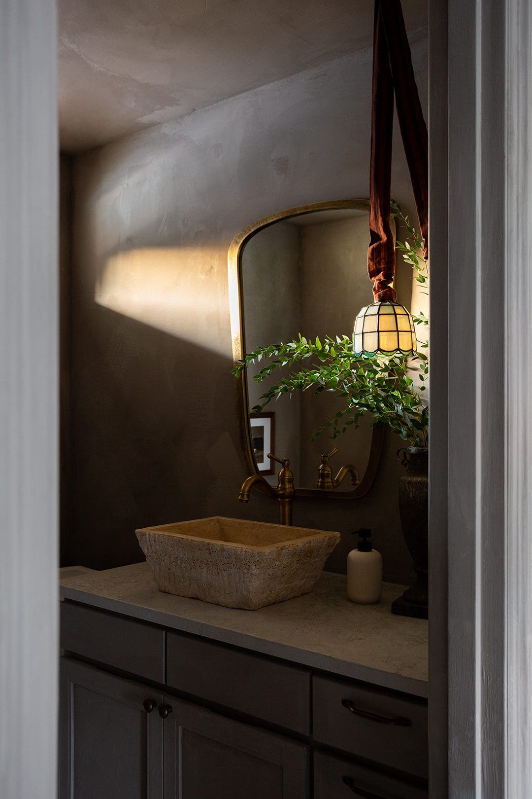 Powder bathroom moody interior design