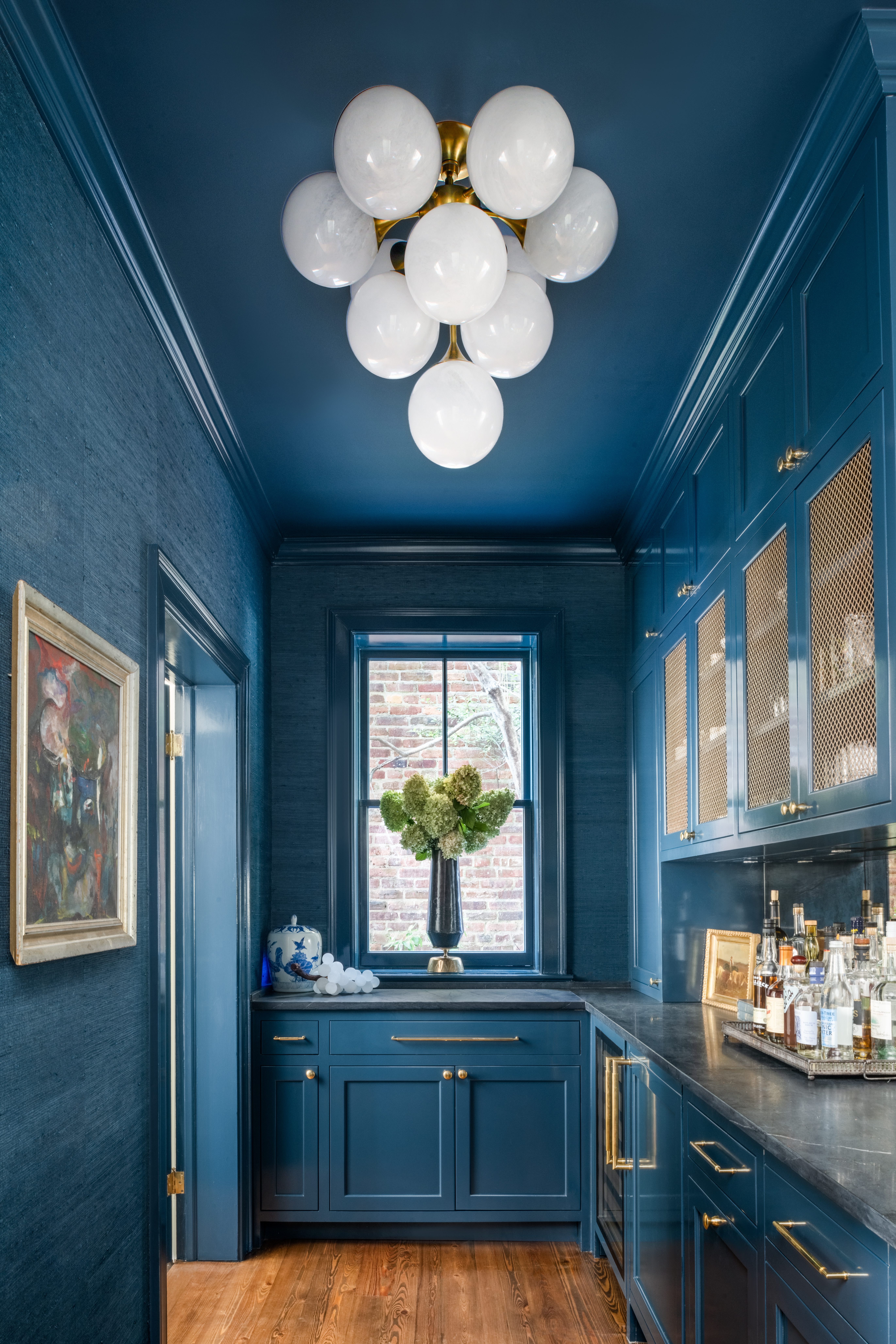 Blue butler's pantry design