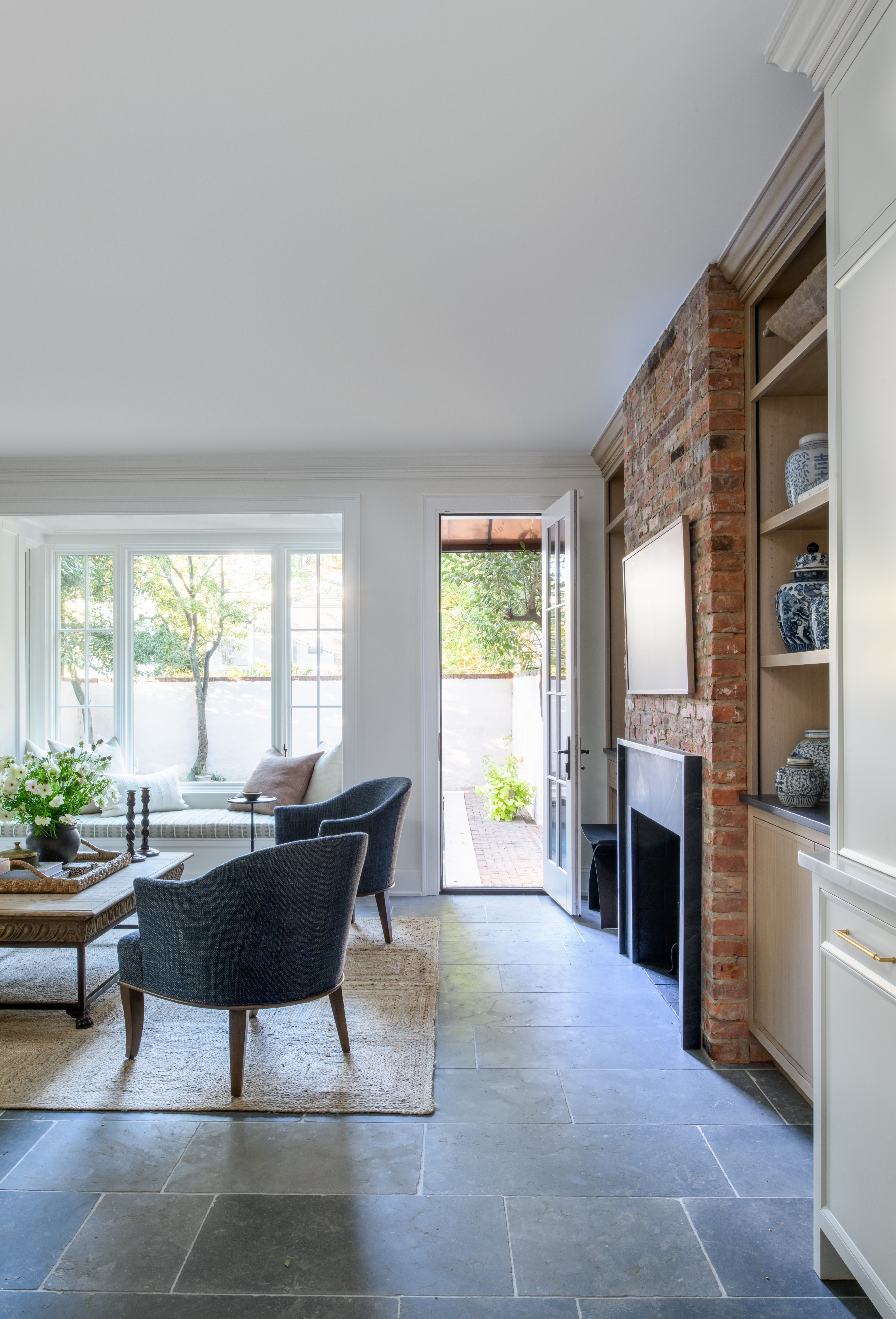 Modern Georgetown home