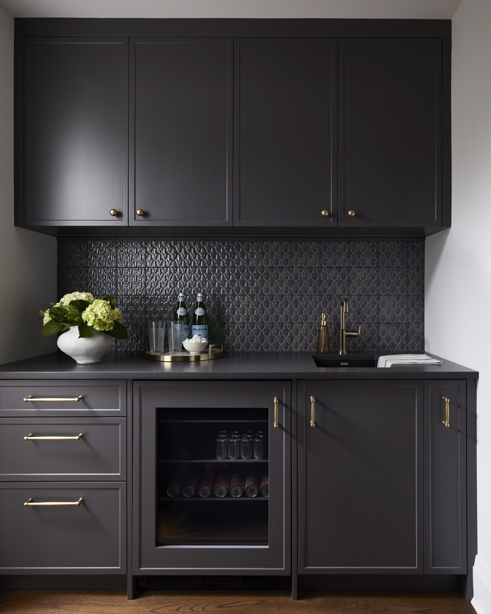 Butler's pantry moody dark design