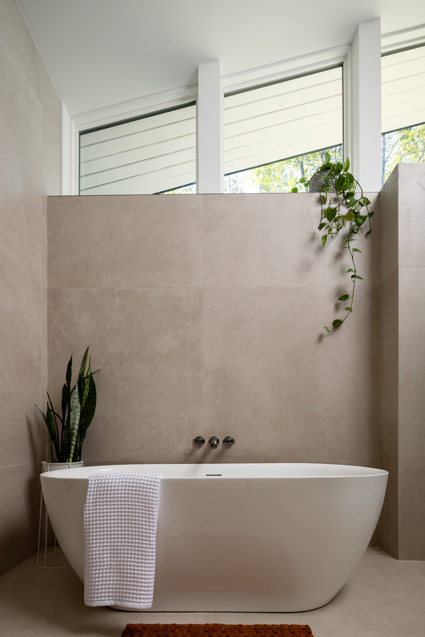 Mid century modern bathroom suite