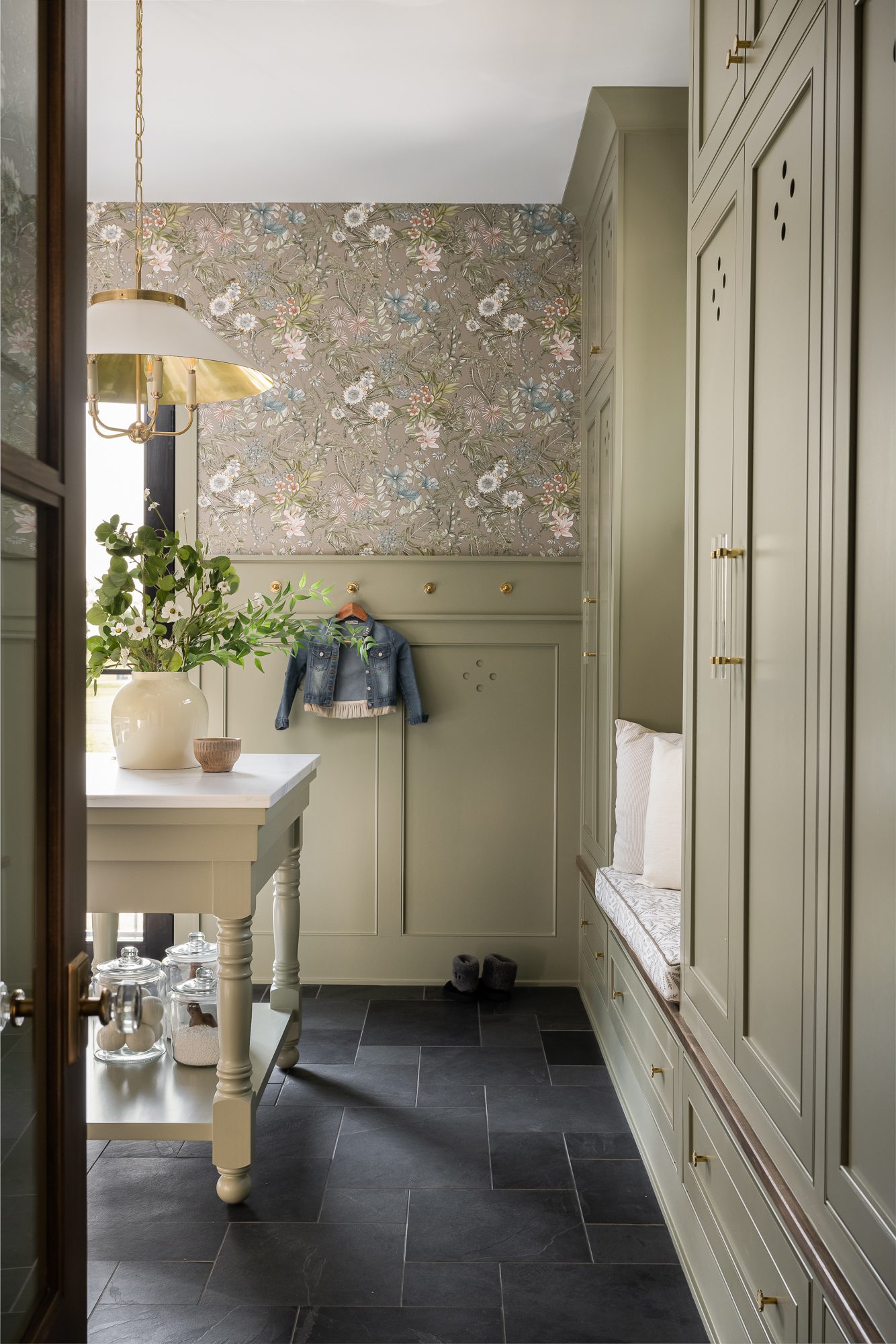 Green mudroom