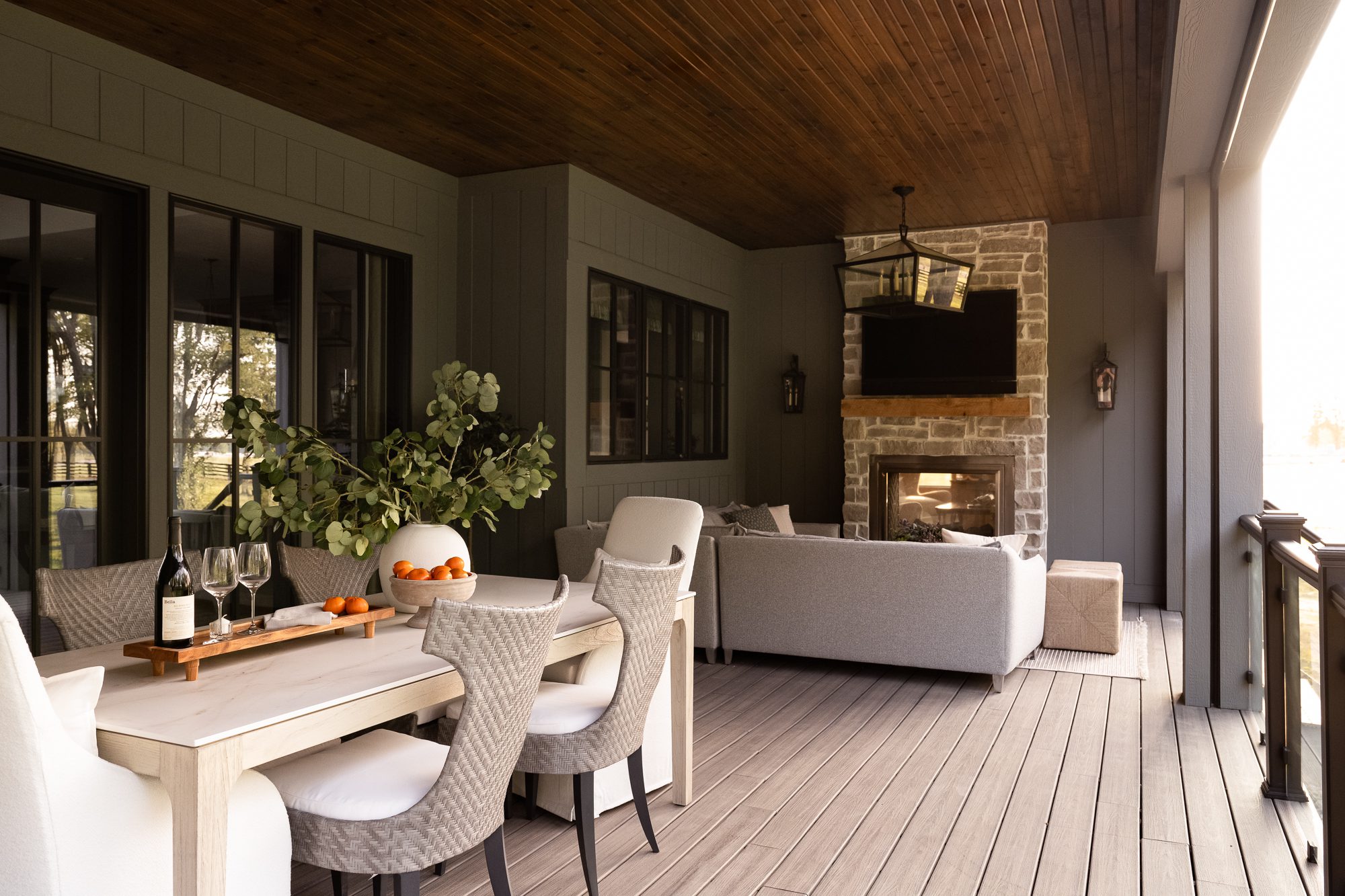 Modern traditional home exterior lounge area