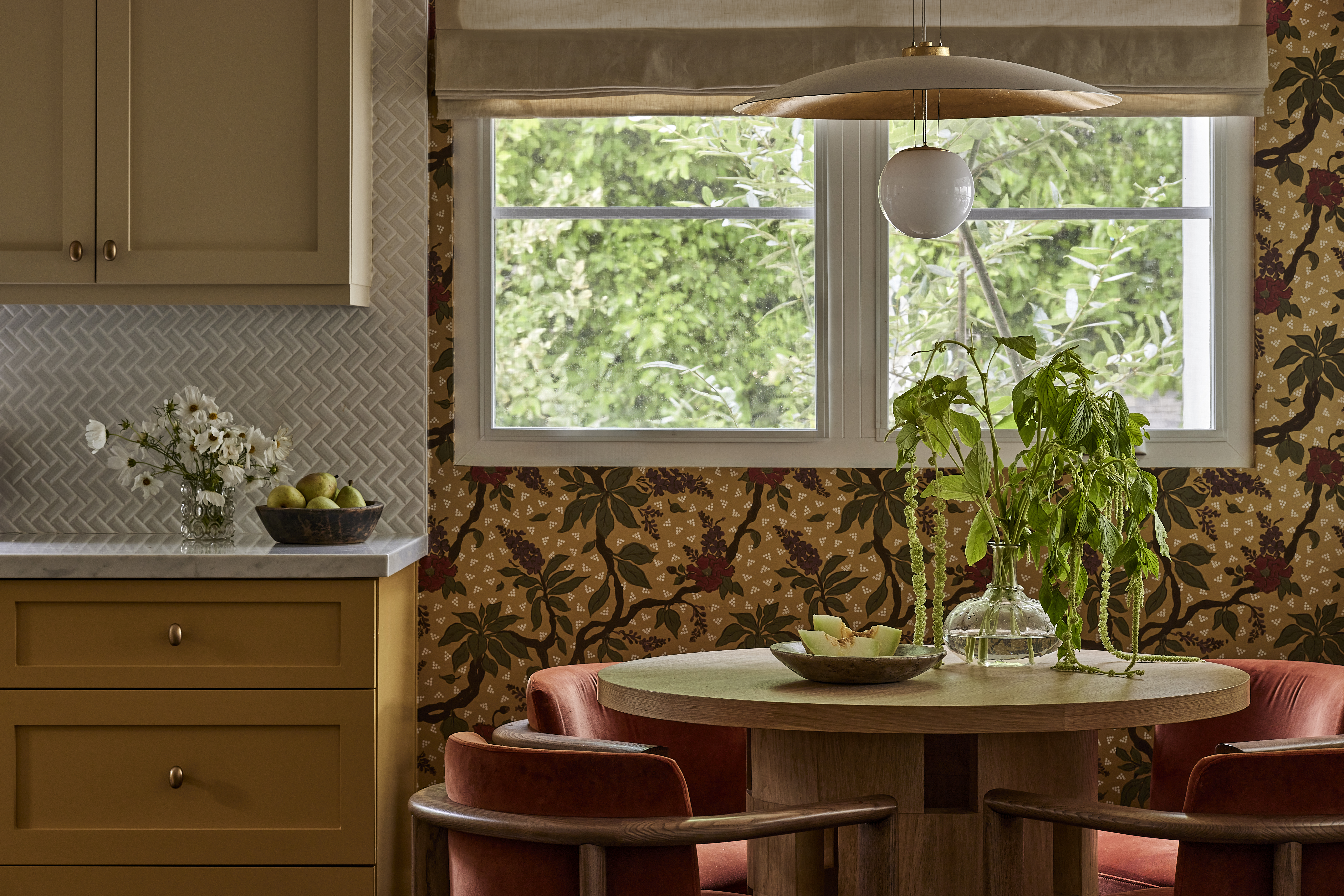 Breakfast nook kitchen details
