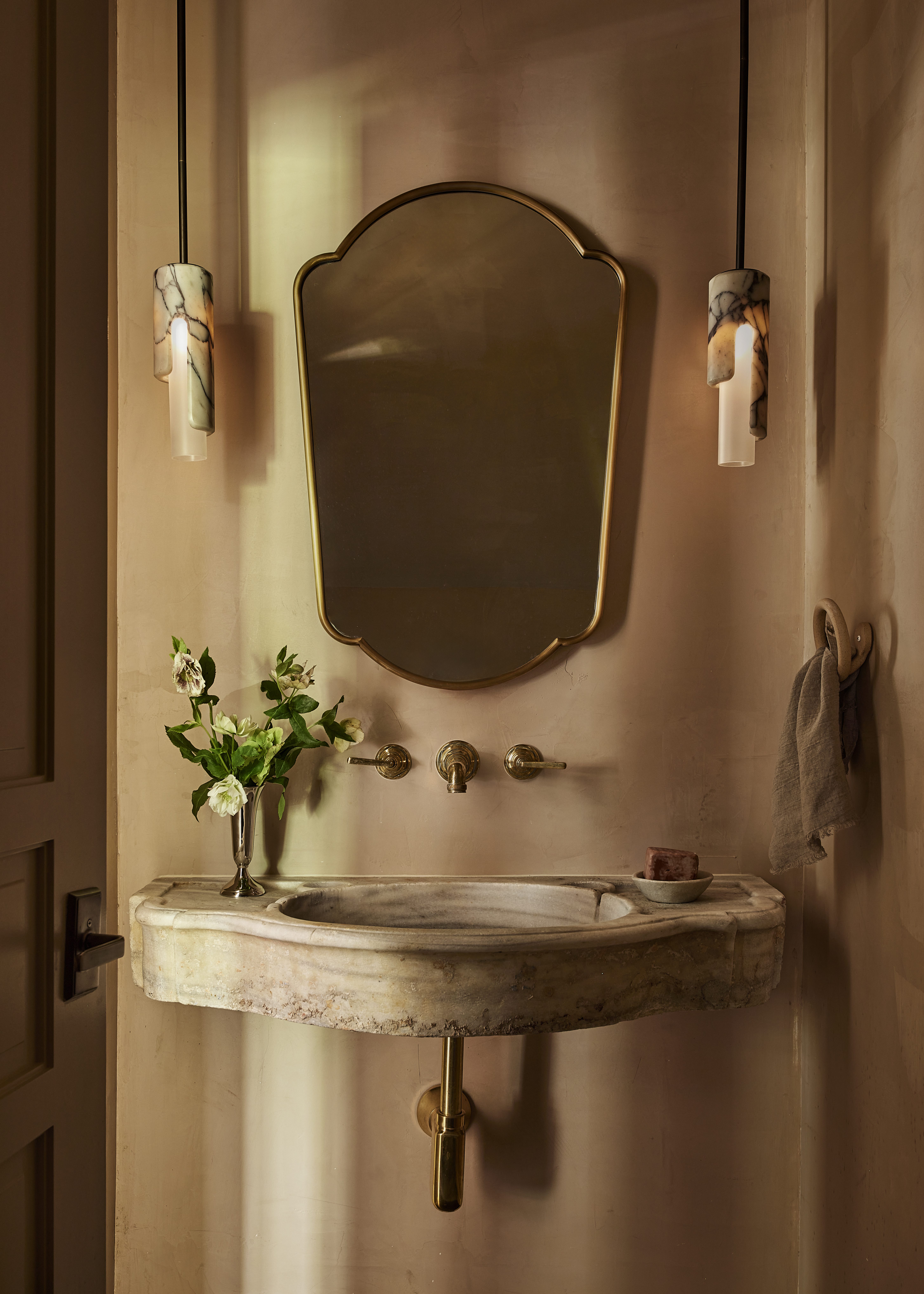 Modern vintage bathroom design