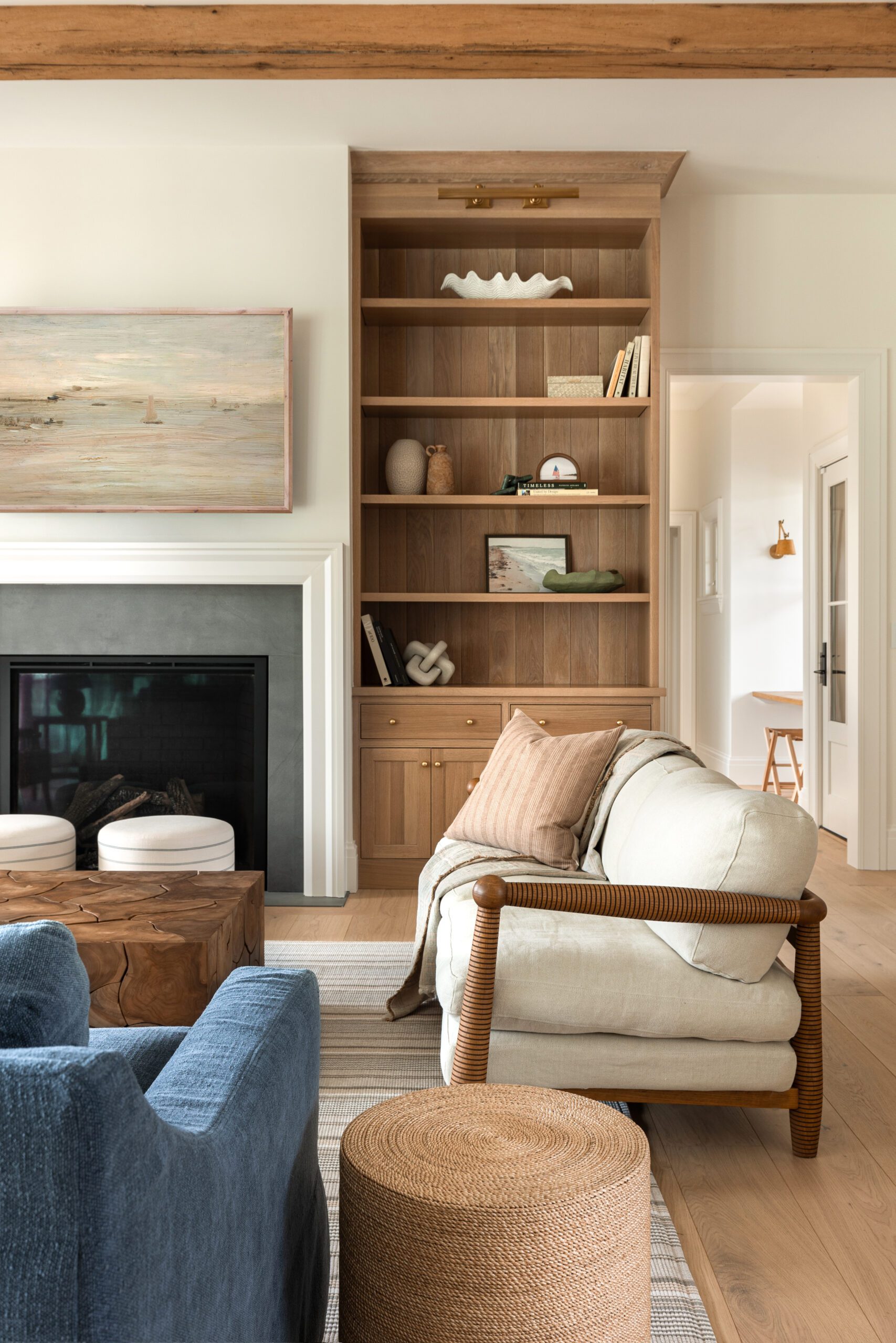 Coastal living room Martha's Vineyard