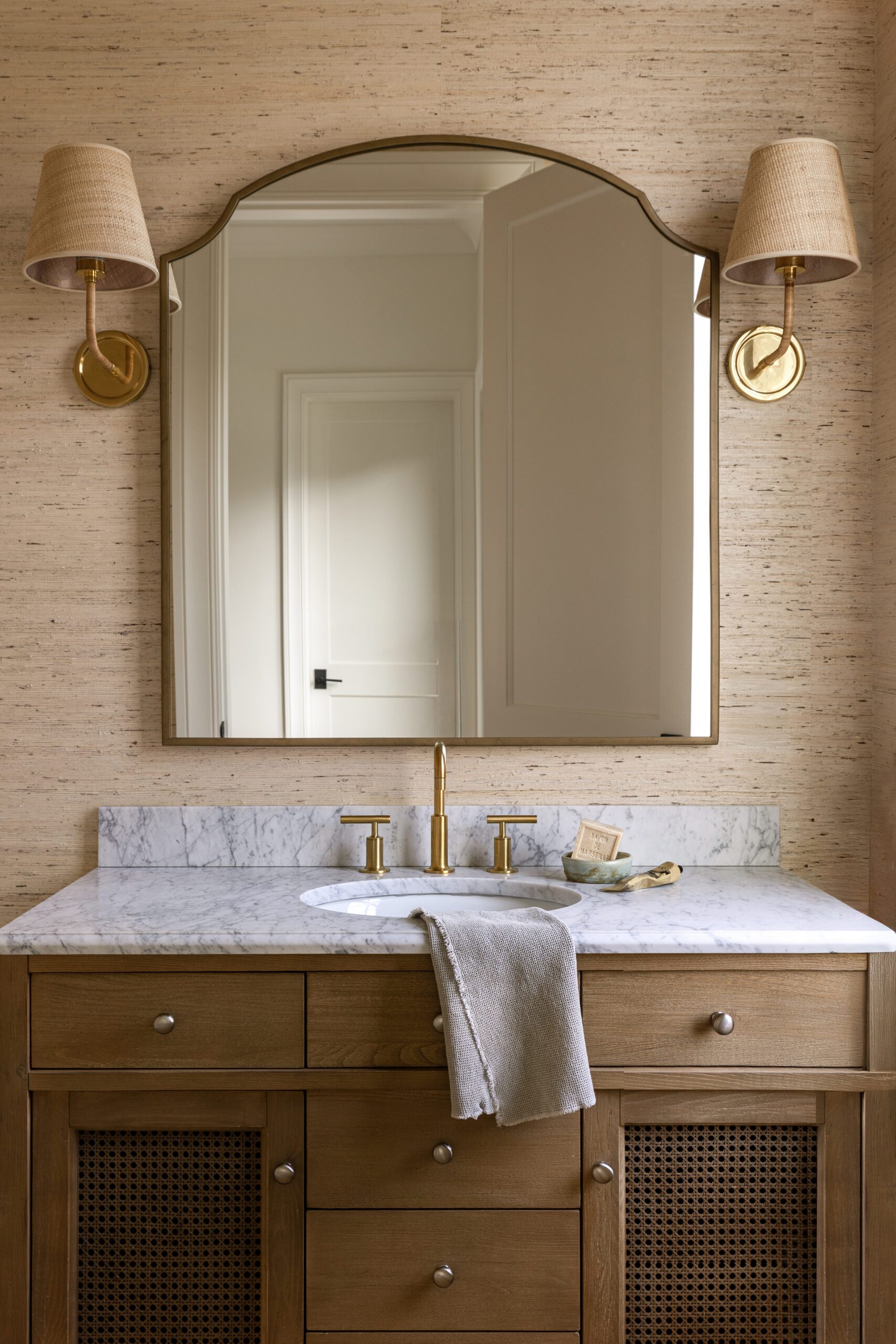 Coastal bathroom design Martha's Vineyard