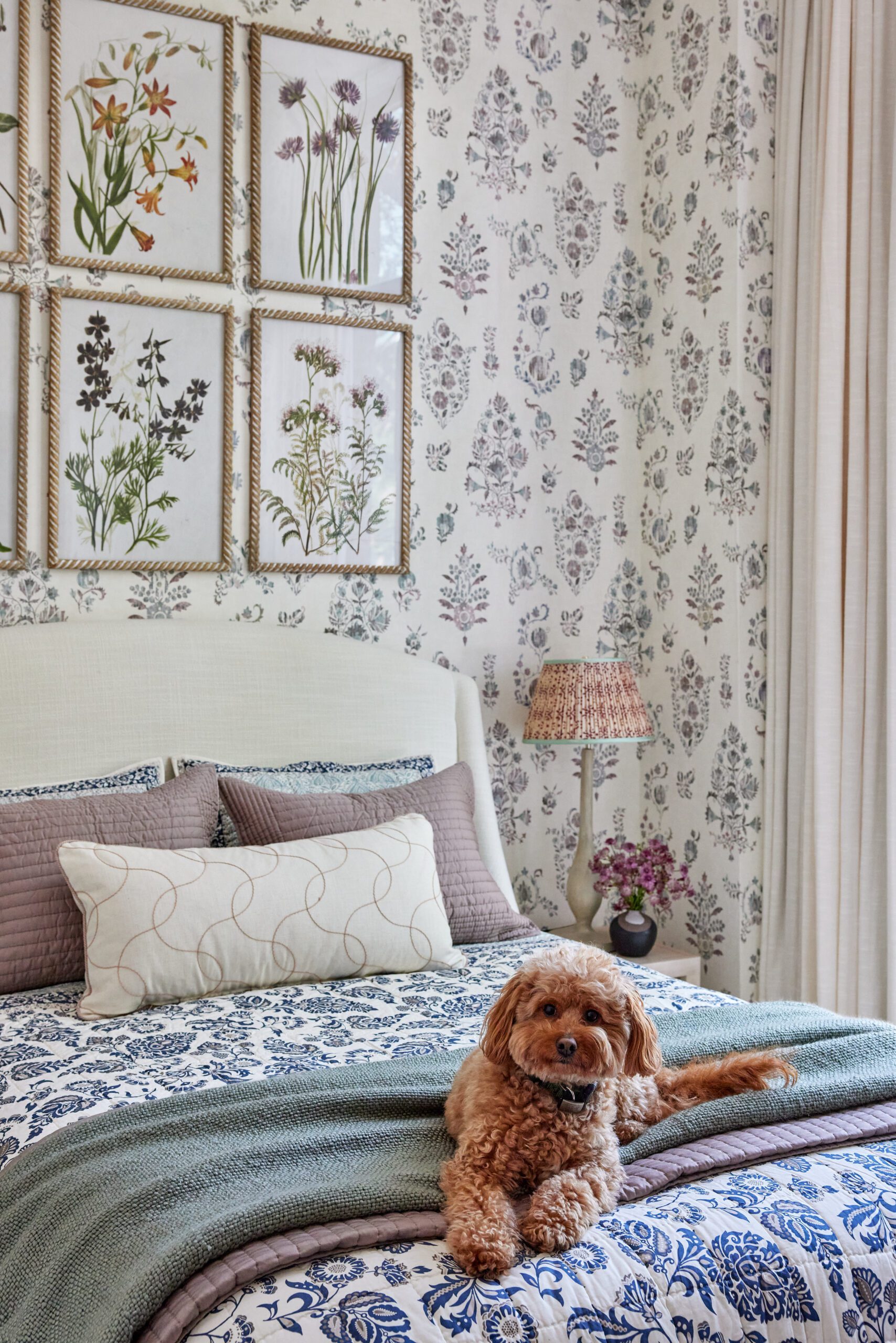 Guest bedroom floral inspiration