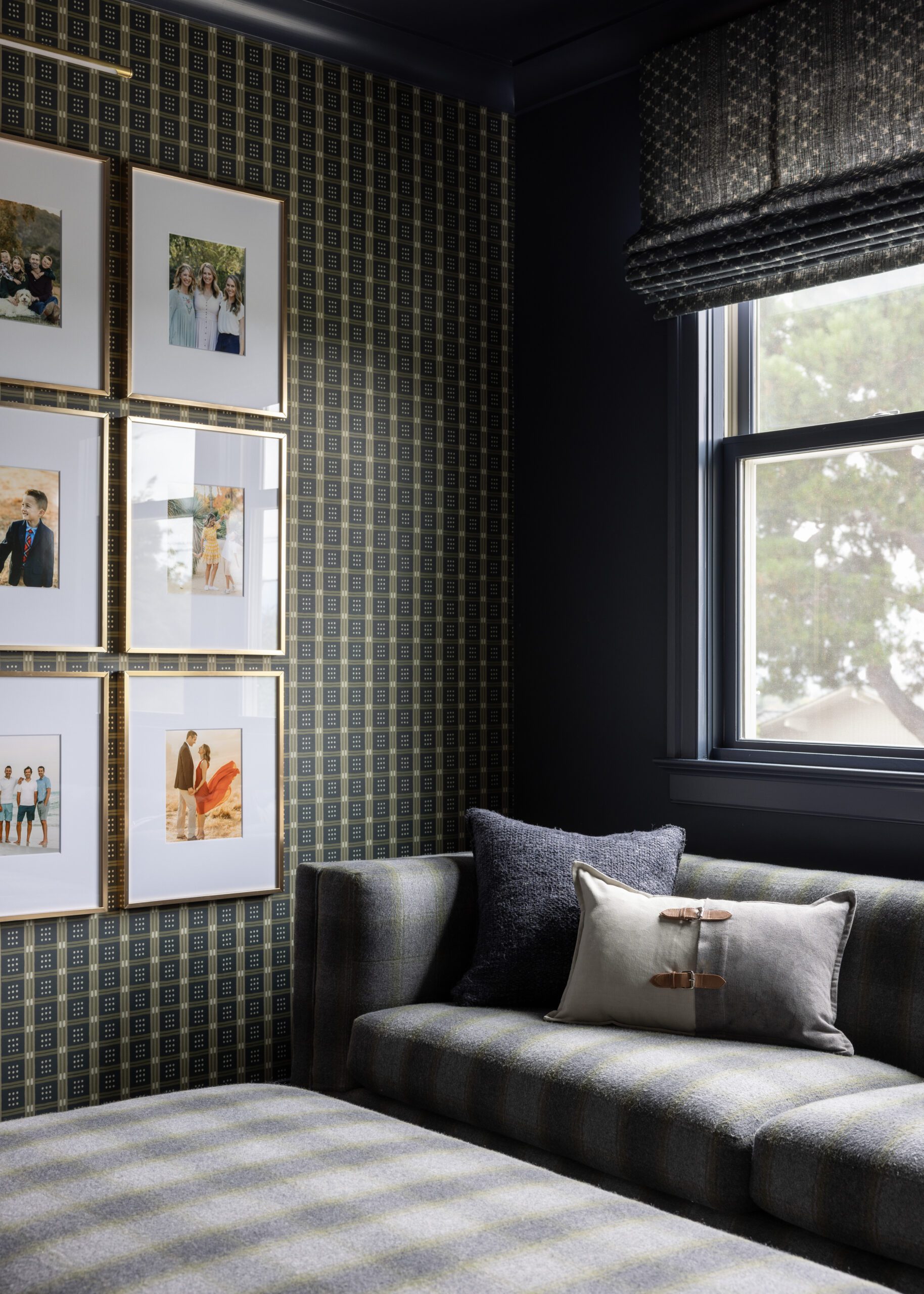 Plaid wallpaper inspiration